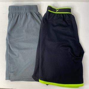 2 Old Navy Active Mens Athletic Shorts Size Medium